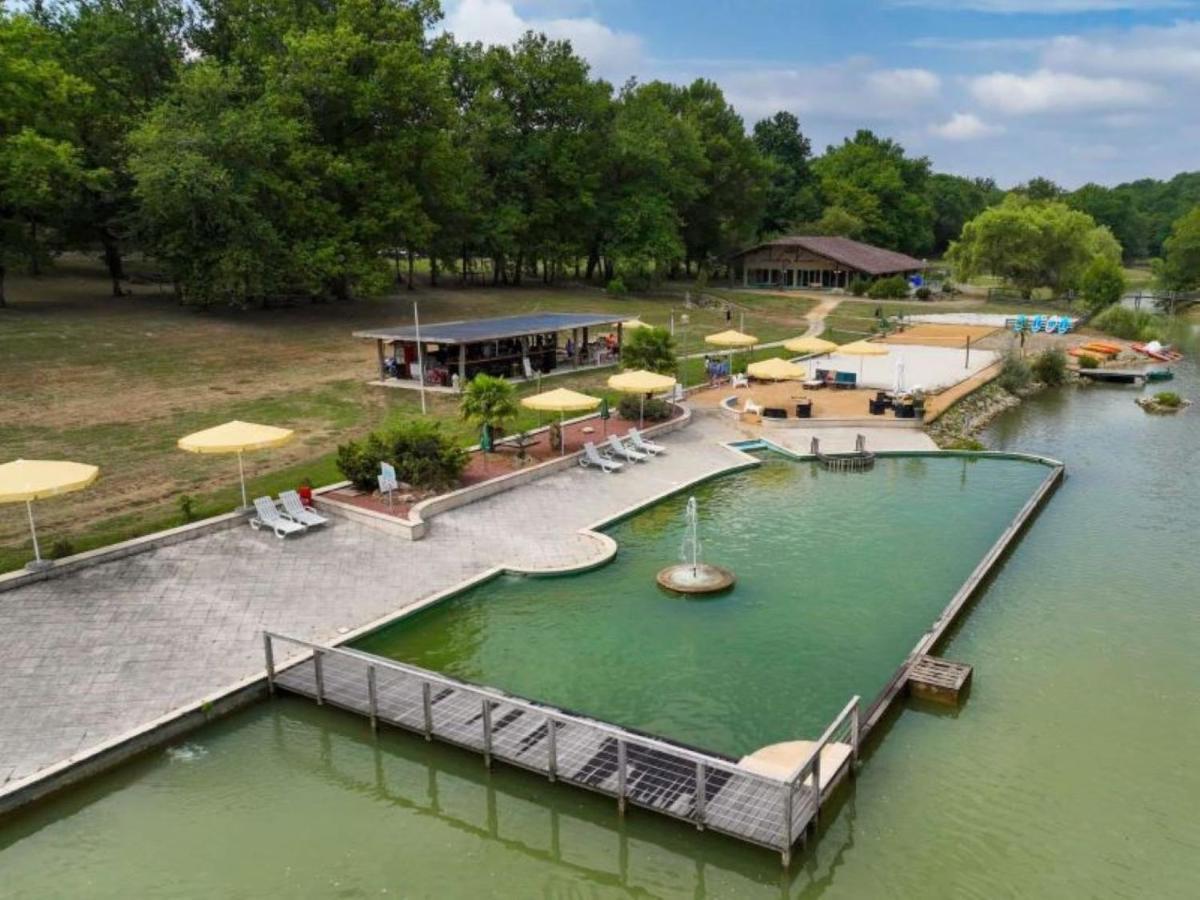 Camping Les Lacs D'Armagnac Bretagne-d'Armagnac Exterior foto