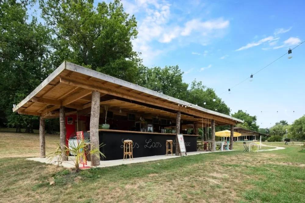 Camping Les Lacs D'Armagnac Bretagne-d'Armagnac Exterior foto